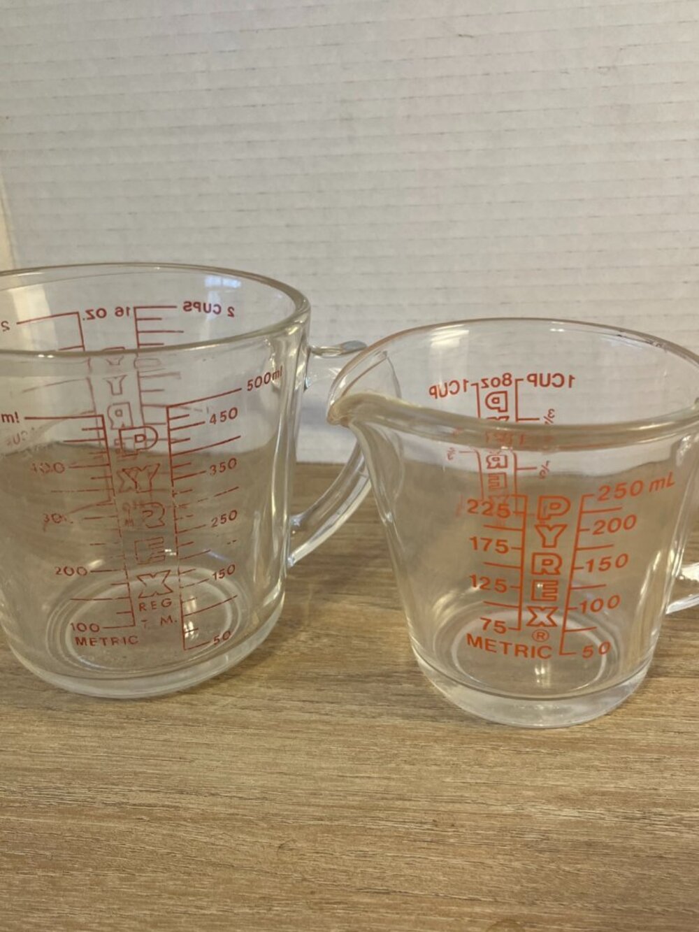 Pyrex Measuring Cup Set 2 Cup And 1 Cup